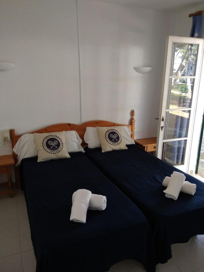 Apartamentos Playa Park Brisas Son Xoriguer Cala en Bosch Luaran gambar